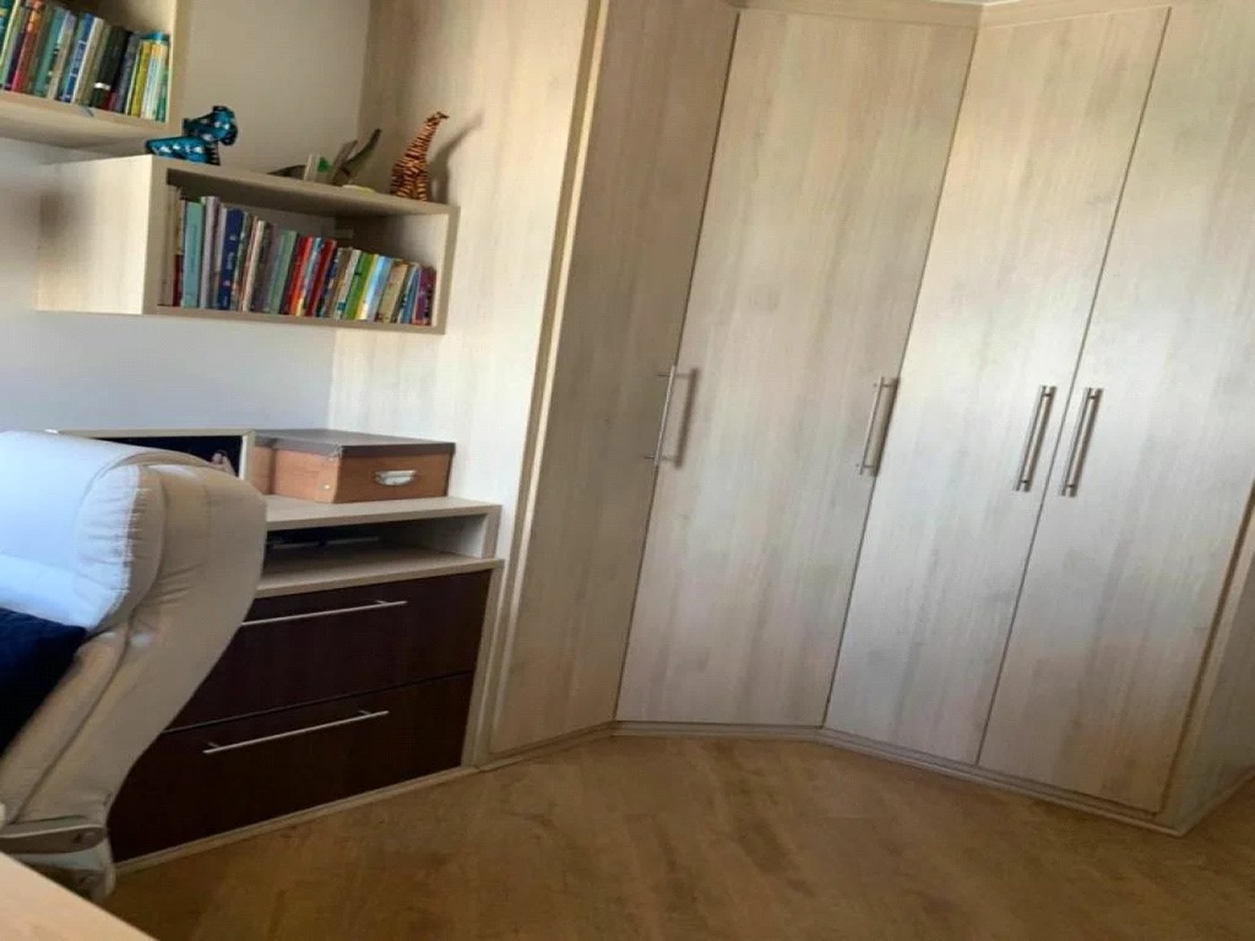 Apartamento à venda com 3 quartos, 1 suíte e 2 vagas no Jardim Bonfiglioli