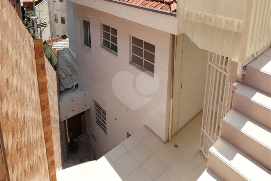 Sobrado à venda com 3 quartos, sendo 2 suítes, em Vila Paulicéia, São Paulo, SP