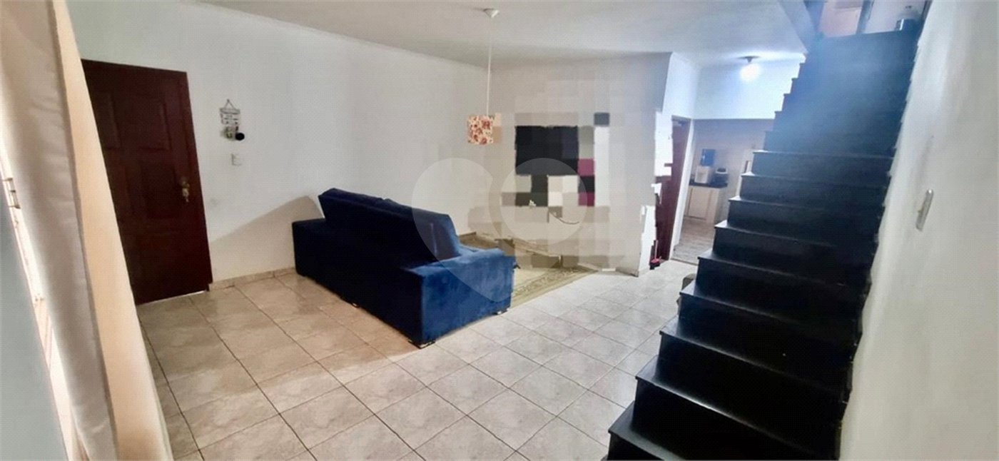 Sobrado à venda com 3 quartos, sendo 1 suíte, em Vila Nova Cachoeirinha, São Paulo, SP