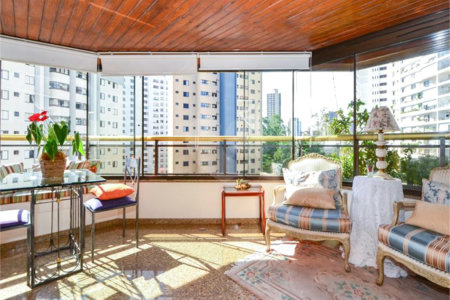 Apartamento à venda com 3 suítes em Vila Suzana, São Paulo, SP