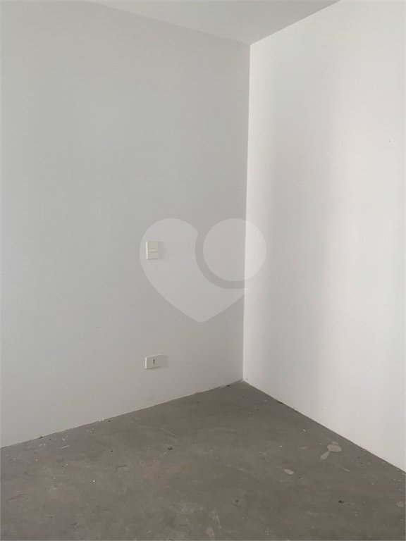 Apartamento à venda com 2 quartos, sendo 1 suíte,  em Vila Mazzei, São Paulo, SP