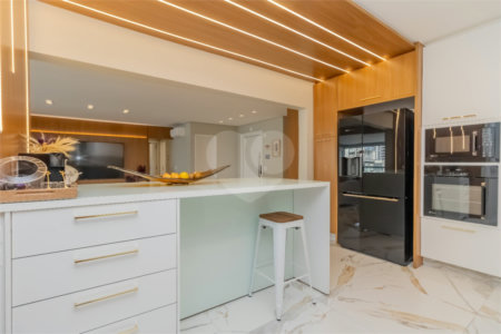 Apartamento à venda com 3 suítes em Vila Mascote, São Paulo, SP