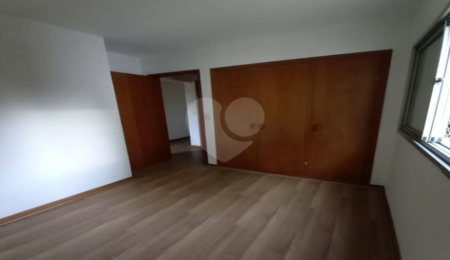 Apartamento à venda com 3 quartos, sendo 1 suíte,  em Vila Monumento, São Paulo, SP
