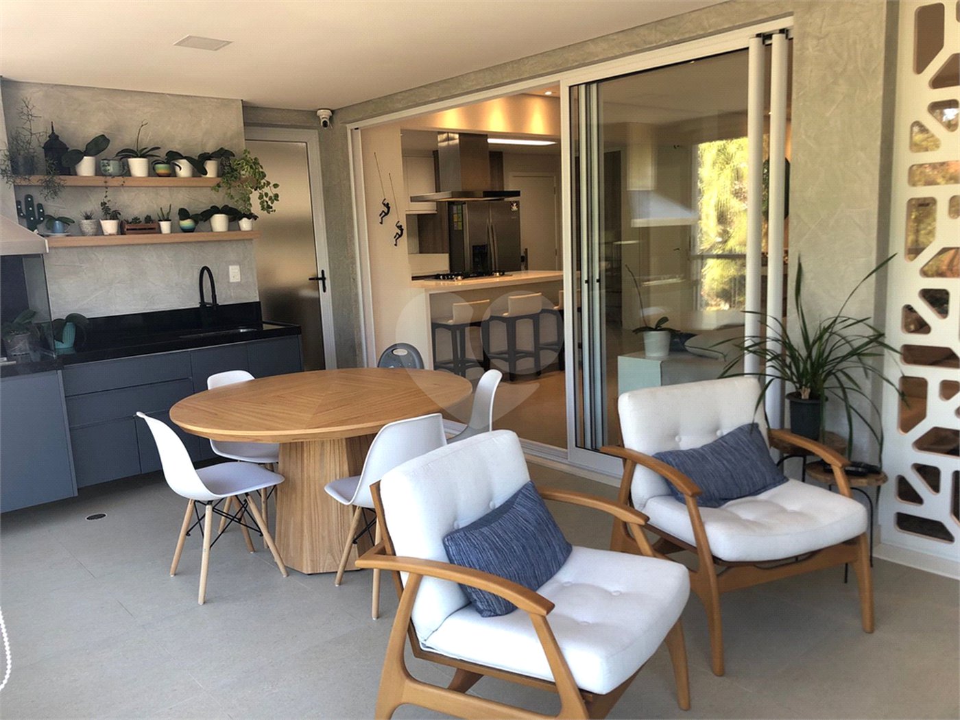 Apartamento à venda com 3 suítes em Tremembé, São Paulo, SP