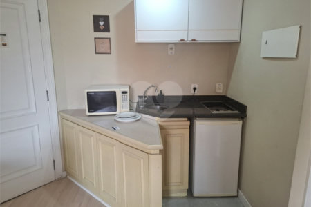 Flat para alugar com 1 suíte em Vila Olímpia, São Paulo, SP
