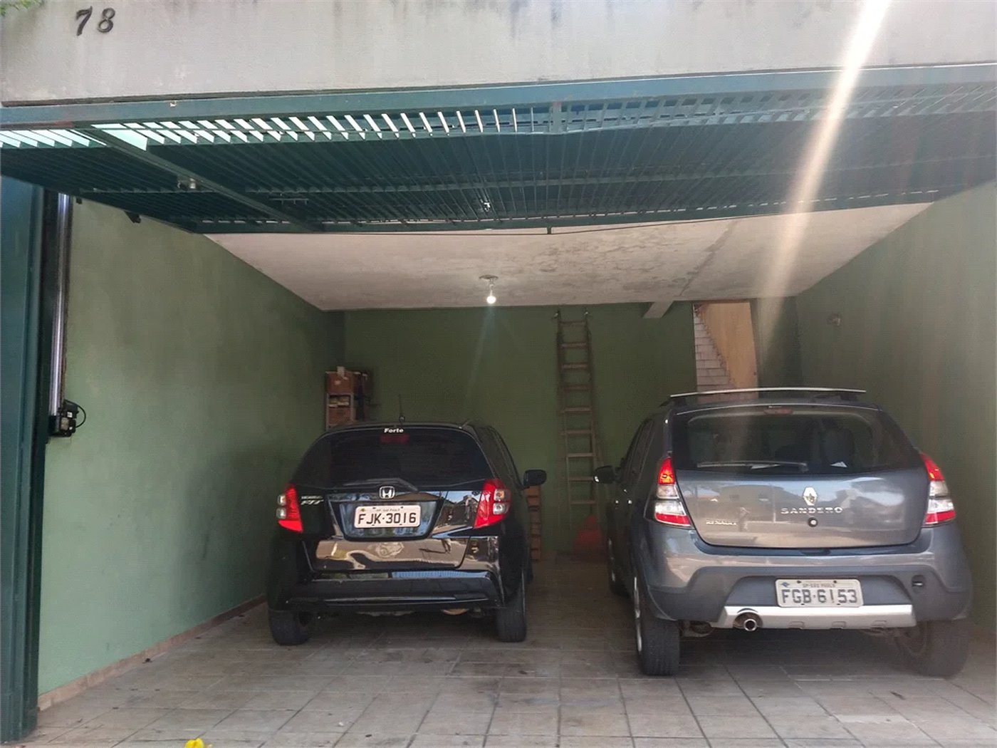 Sobrado à venda com 4 quartos, sendo 1 suíte,  em Parque dos Príncipes, São Paulo, SP