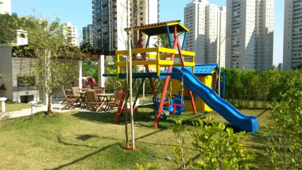 Apartamento à venda com 2 quartos, sendo 1 suíte, em Vila Suzana, São Paulo, SP