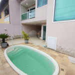 Casa à venda com 3 quartos, sendo 2 suítes, no condomínio Village da Posse, Rio de Janeiro - RJ