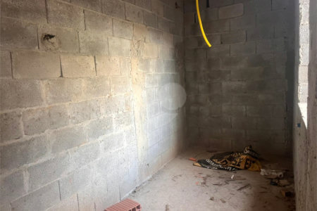 Casa à venda com 3 quartos, sendo 2 suítes, em Vila Suissa, Mogi das Cruzes, SP