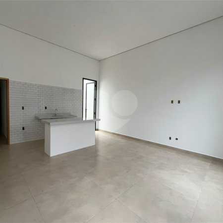 Casa de Vila à venda com 3 quartos, sendo 1 suíte, em Vila São Caetano, Sorocaba, SP