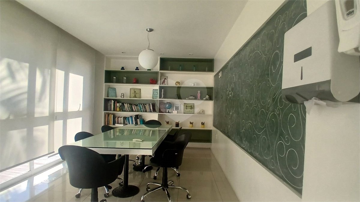 Apartamento para alugar com 2 quartos, sendo 1 suíte, em Vila Anastácio, São Paulo, SP