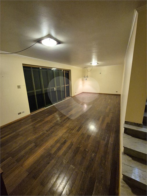 Casa à venda com 4 quartos, sendo 1 suíte, no Centro, Mogi das Cruzes, SP