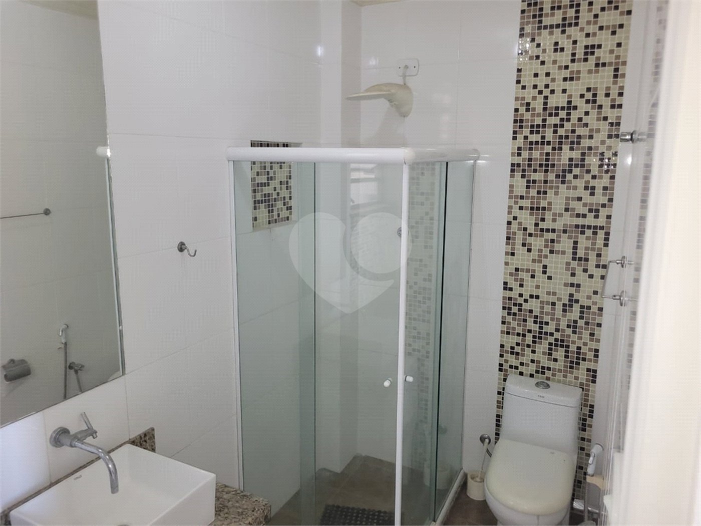 Apartamento à venda com 2 quartos no Centro, Cabo Frio, RJ