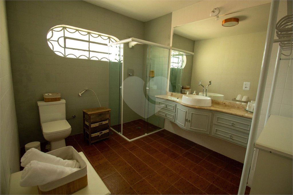 Sítio à venda com 7 quartos, sendo 6 suítes, em Jardim Santa Vitória (canguera), São Roque, SP