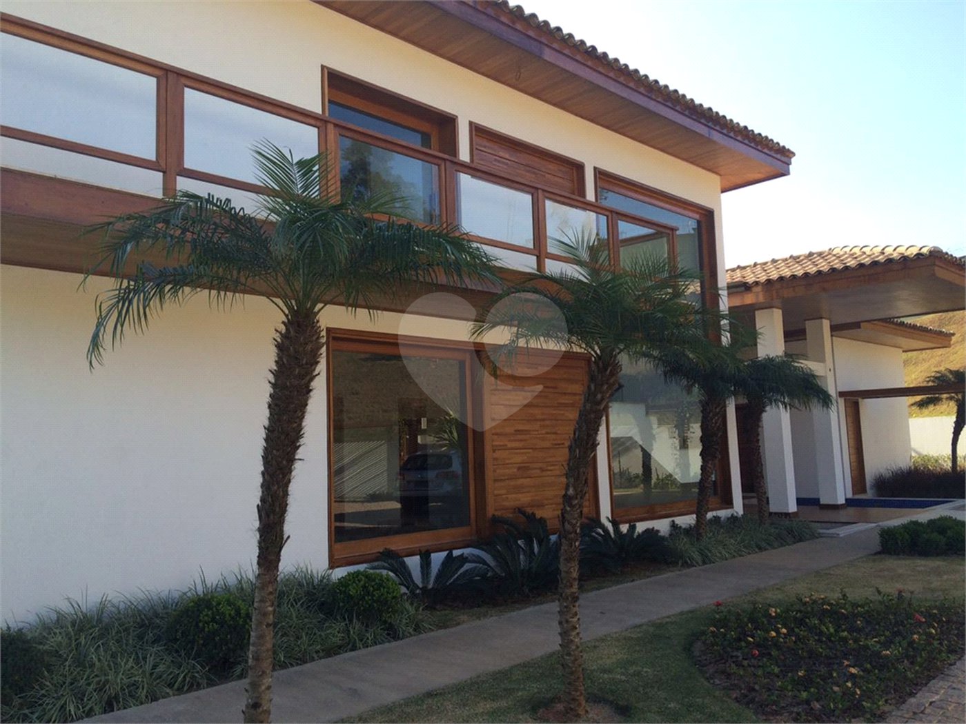 Casa à venda com 5 suítes no condomínio Fazenda da Grama, Itupeva - SP