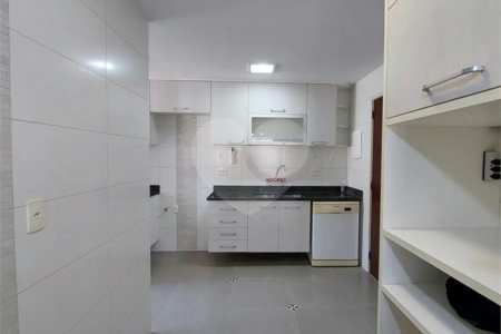 Cobertura à venda com 4 quartos, sendo 1 suíte, em Tijuca, Rio de Janeiro, RJ