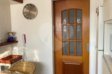 Apartamento à venda com 2 quartos, sendo 1 suíte, em Vila Monumento, São Paulo, SP