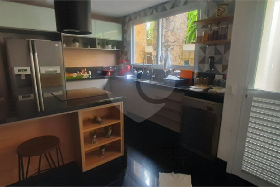 Casa à venda com 6 suítes no condomínio Sausalito, Mairiporã - SP