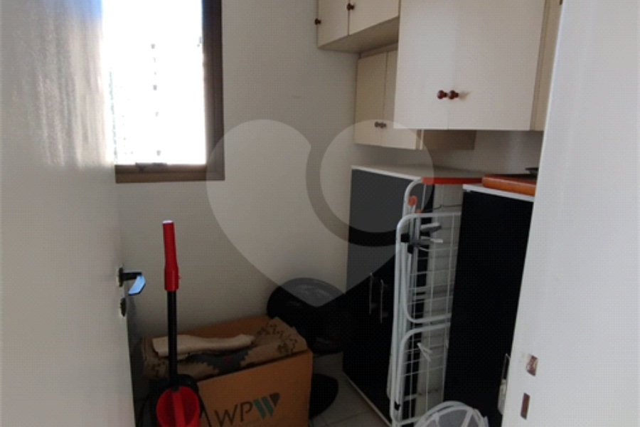 Apartamento para alugar com 3 quartos, sendo 1 suíte, em Morumbi, São Paulo, SP