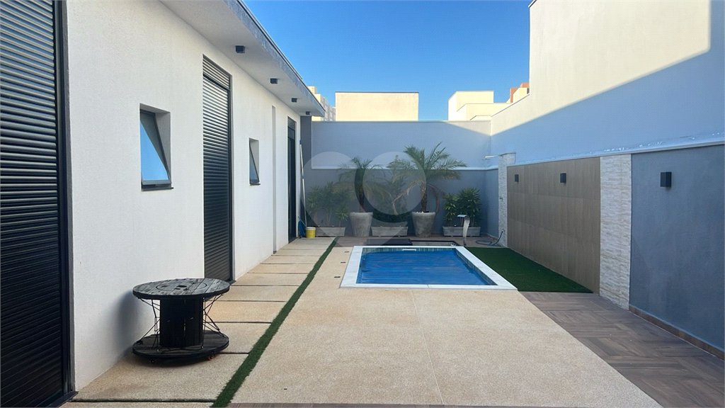 Casa à venda com 3 suítes no condomínio Carmen Blanco, Sorocaba - SP
