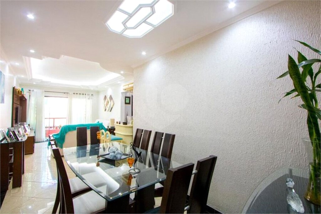 Apartamento à venda com 3 quartos, sendo 1 suíte, em Vila Assunção, Santo André, SP