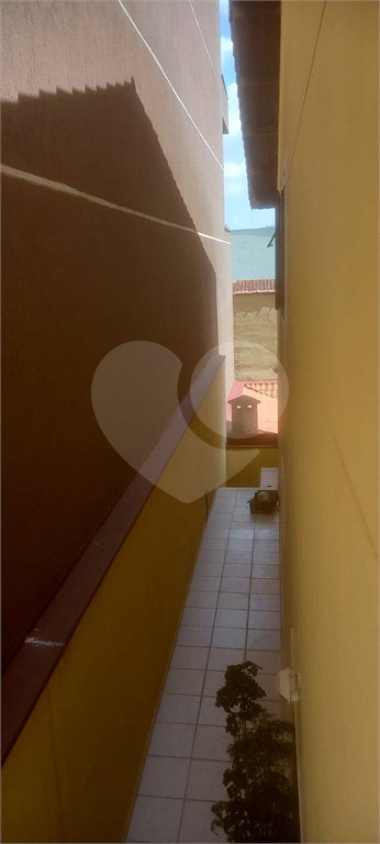 Casa à venda com 3 quartos, sendo 1 suíte,  em Vila Augusta, Guarulhos, SP