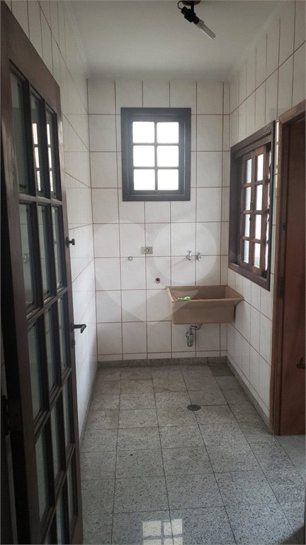 Sobrado à venda ou para alugar com 4 quartos, sendo 2 suítes, em Vila Congonhas, São Paulo, SP