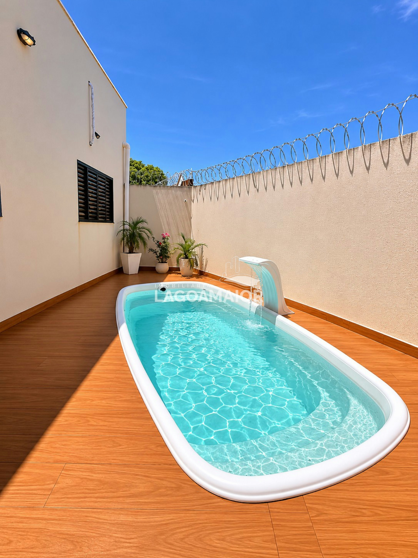 Casa à venda com 3 quartos, sendo 1 suíte, em Jardim dos Ipes, Três Lagoas, MS