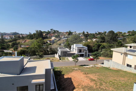 Casa à venda com 4 suítes no condomínio Portal San Giovanni, Itatiba - SP