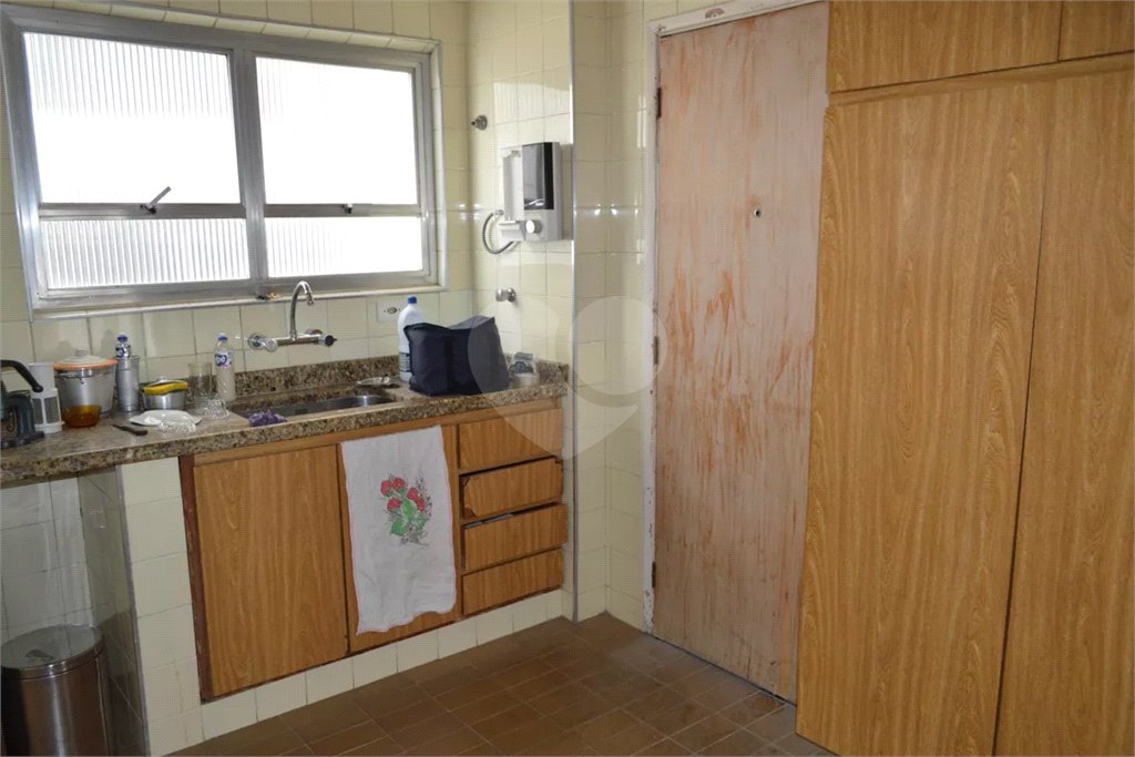 Apartamento à venda com 3 quartos, sendo 1 suíte,  em Vila Mariana, São Paulo, SP