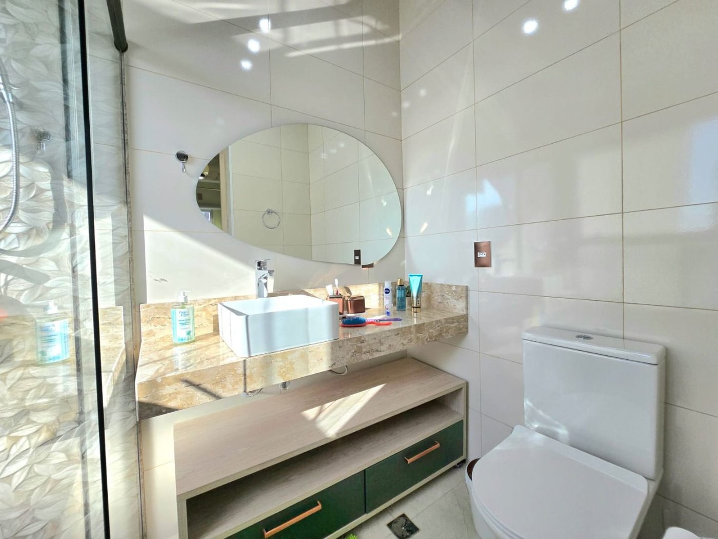Apartamento com 2 dormitórios à venda, 74 m² por R$ 1.010.000,00 - Embaré - Santos/SP