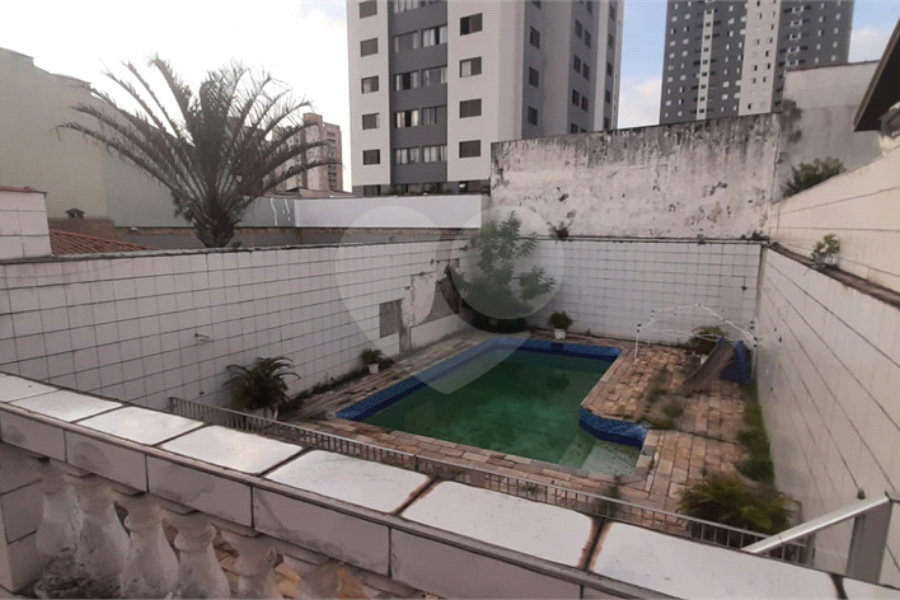 Sobrado à venda com 5 quartos, sendo 1 suíte,  em Vila Rosália, Guarulhos, SP