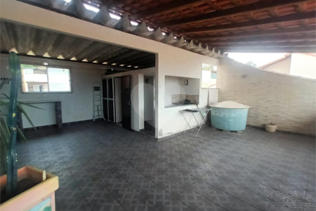 Casa à venda com 2 quartos, sendo 1 suíte, no condomínio Parque Central, Rio de Janeiro - RJ