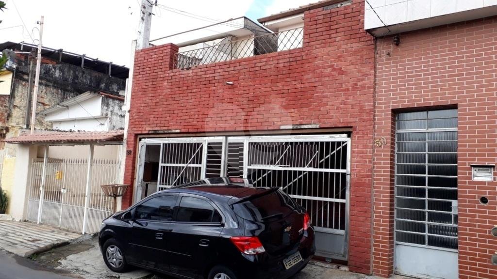 Sobrado à venda com 3 quartos, sendo 1 suíte, em Vila Gustavo, São Paulo, SP
