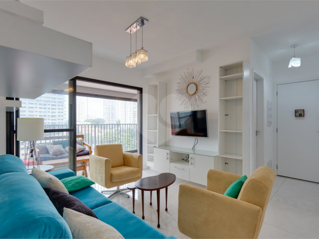 Apartamento à venda com 3 quartos, sendo 1 suíte,  em Brooklin, São Paulo, SP