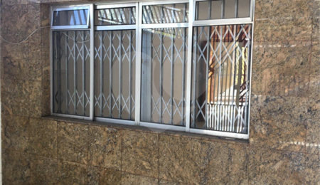 Sobrado à venda com 4 quartos, sendo 1 suíte,  em Tremembé, São Paulo, SP