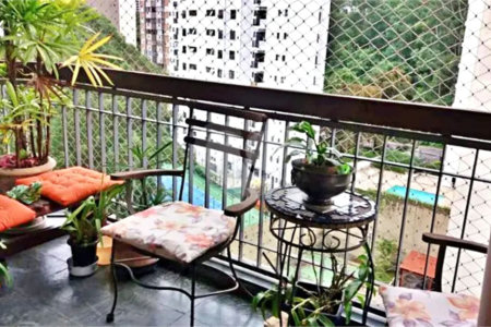 Apartamento à venda com 3 quartos, sendo 1 suíte, em Vila Andrade, São Paulo, SP