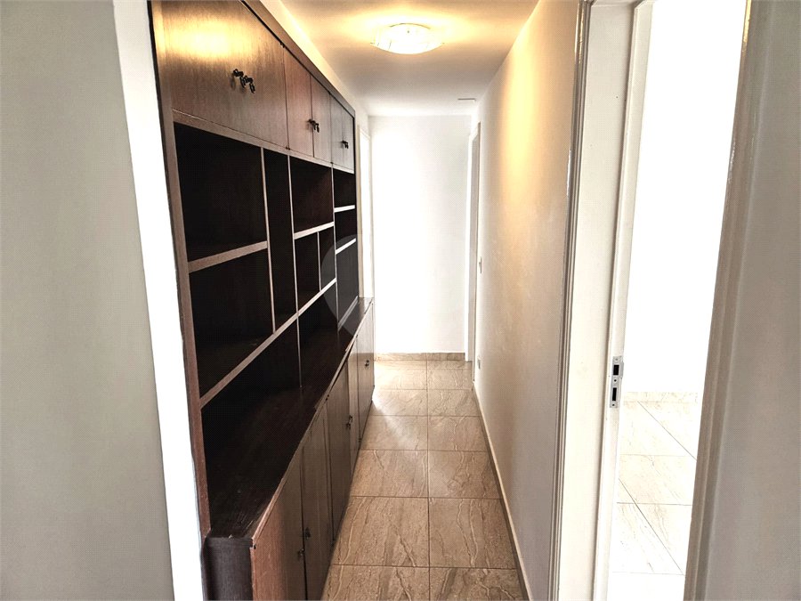 Apartamento para alugar com 3 quartos, sendo 1 suíte, em Alto da Boa Vista, São Paulo, SP