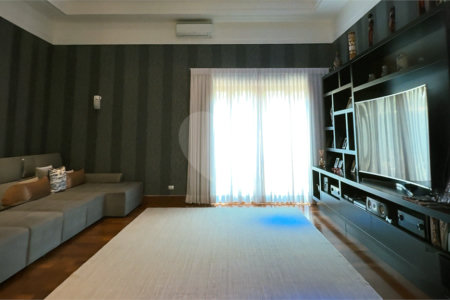 Casa à venda com 4 suítes no condomínio Halvétia Country Residencial, Indaiatuba - SP