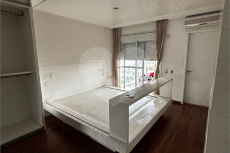 Apartamento à venda com 4 quartos, sendo 3 suítes, em Paraíso, São Paulo, SP