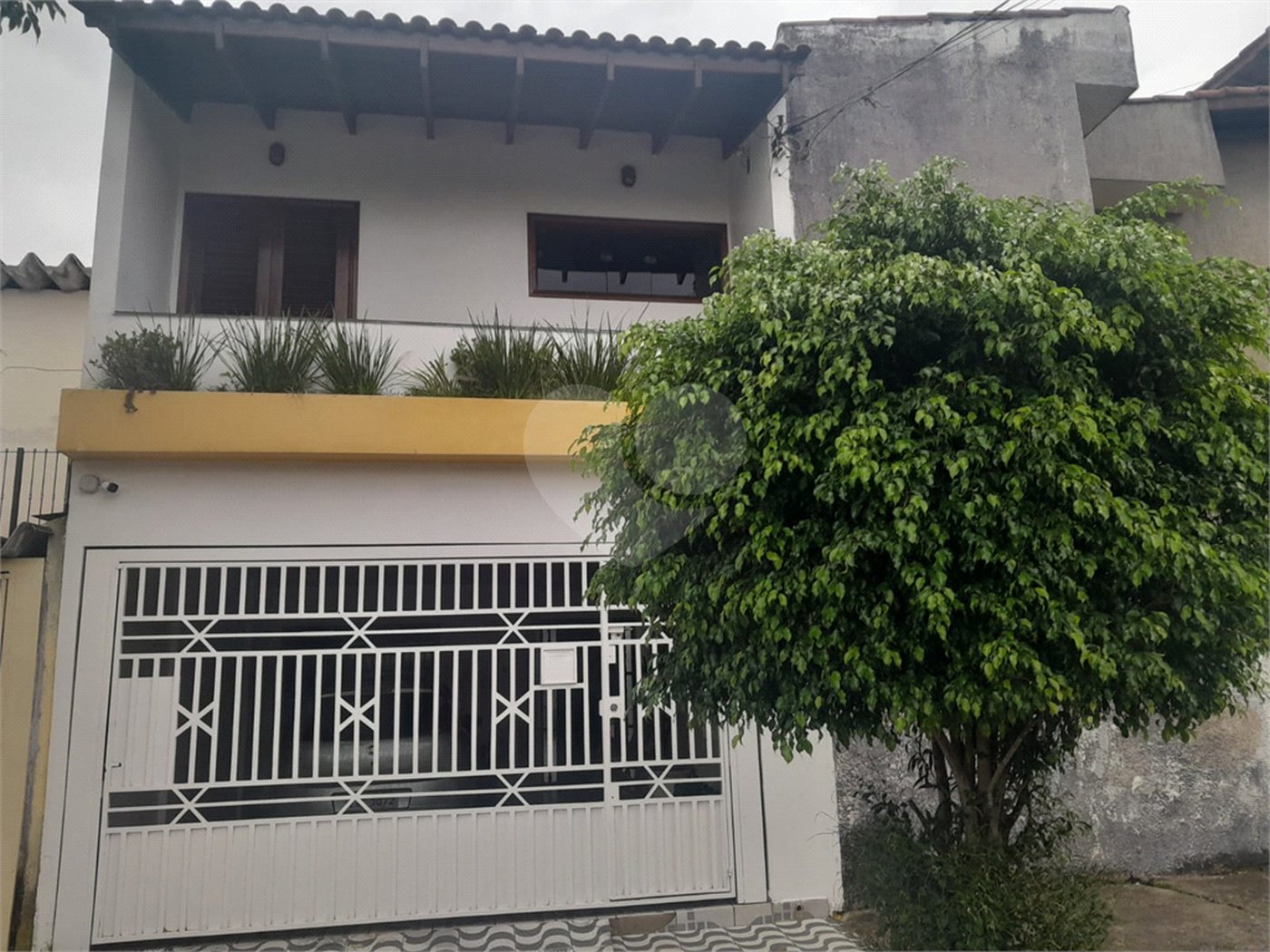 Sobrado à venda com 3 suítes em Itaim Paulista, São Paulo, SP