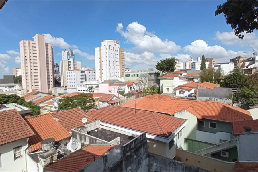 Sobrado à venda com 3 quartos, sendo 1 suíte, em Vila Paulicéia, São Paulo, SP