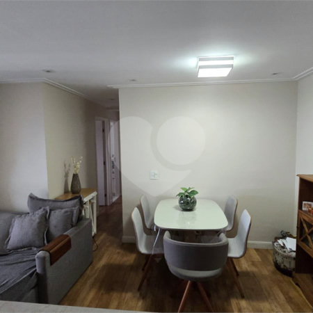 Apartamento à venda com 2 quartos em Jardim Esmeralda, São Paulo, SP
