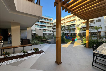 Apartamento à venda com 3 quartos, sendo 1 suíte, em Vila Nova, Cabo Frio, RJ