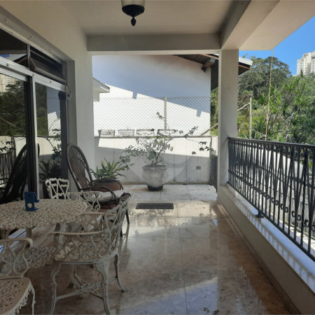 Casa à venda com 4 quartos, sendo 3 suítes,  em Jardim Marajoara, São Paulo, SP