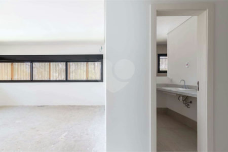 Casa à venda com 4 suítes no condomínio Unyco, São Paulo - SP