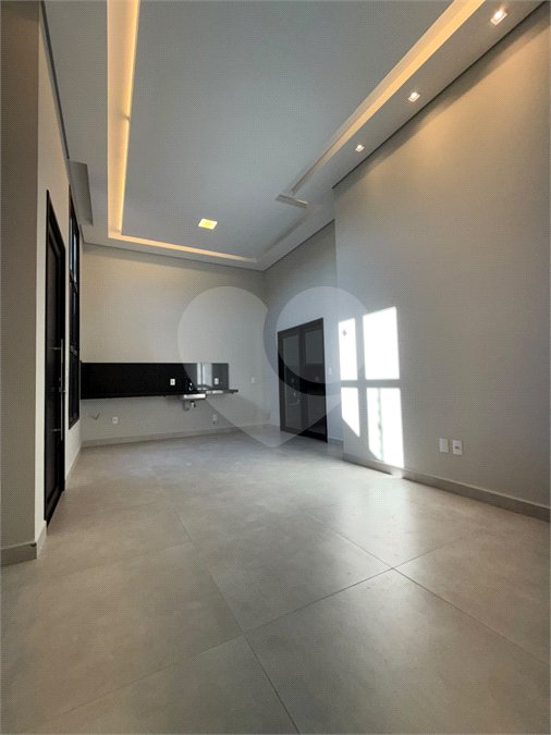 Casa à venda com 3 quartos, sendo 1 suíte, em Jardim Bom Sucesso, Indaiatuba, SP