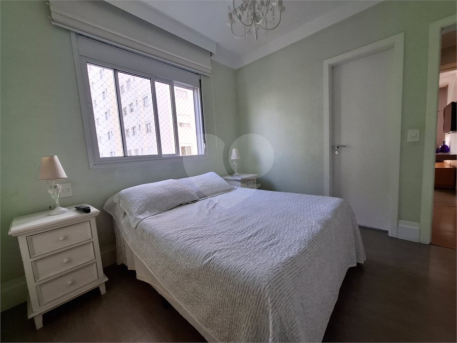 Apartamento à venda com 3 suítes em Santana, São Paulo, SP