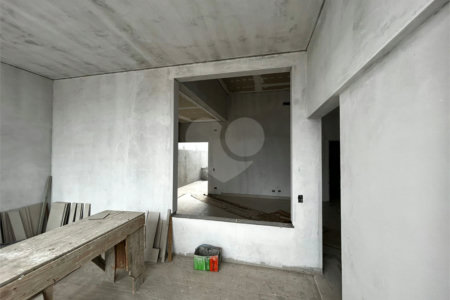 Casa à venda com 3 quartos, sendo 1 suíte,  no condomínio Lago dos Ipês, Itapetininga - SP