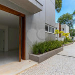 Casa à venda com 4 suítes no condomínio Hípica Garden, São Paulo - SP
